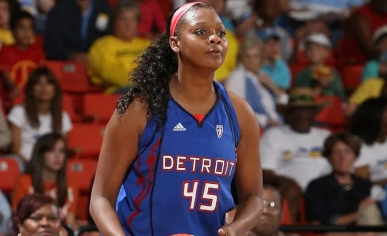 Kara Braxton playing in a WNBA game during her championship season